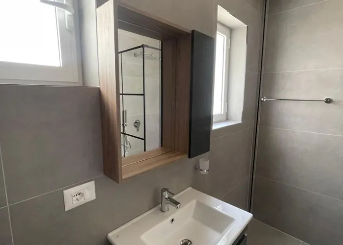 Affittacamere Hoy 3 *